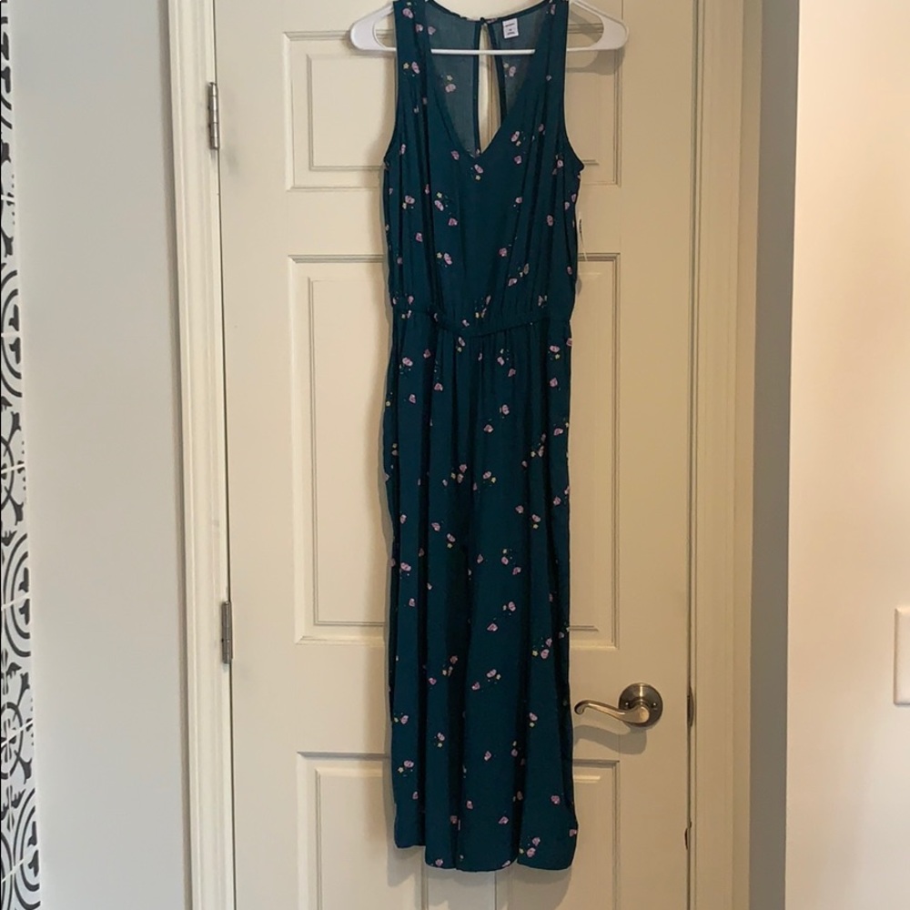 Old navy jumper